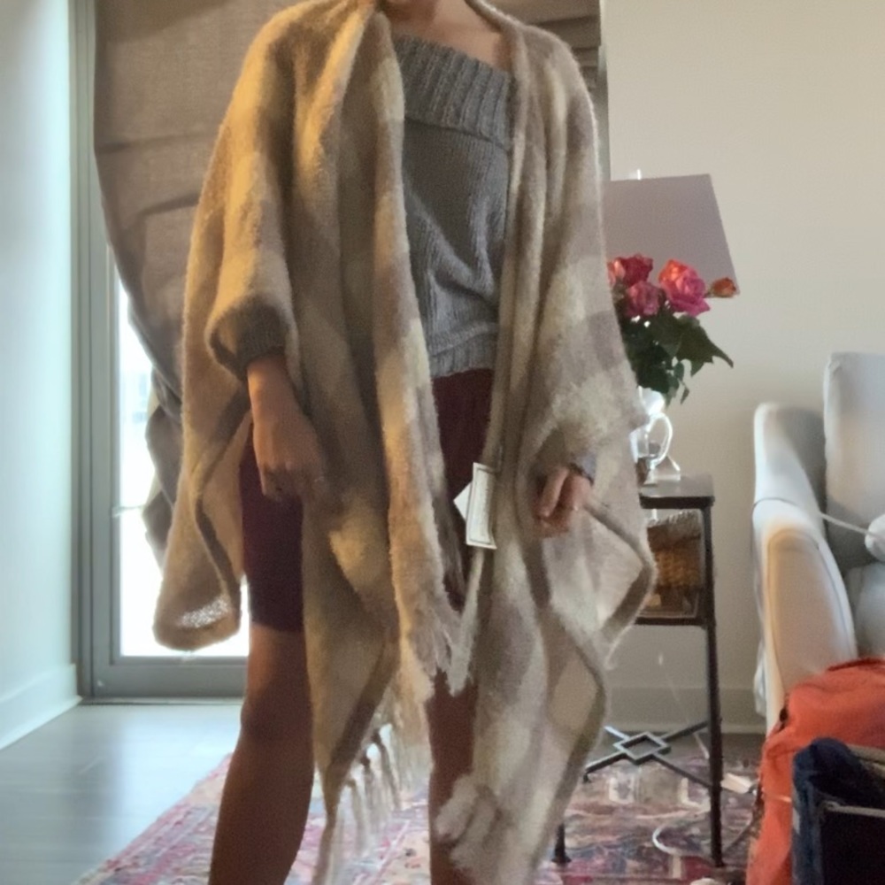 Handmade wool Irish Shawl